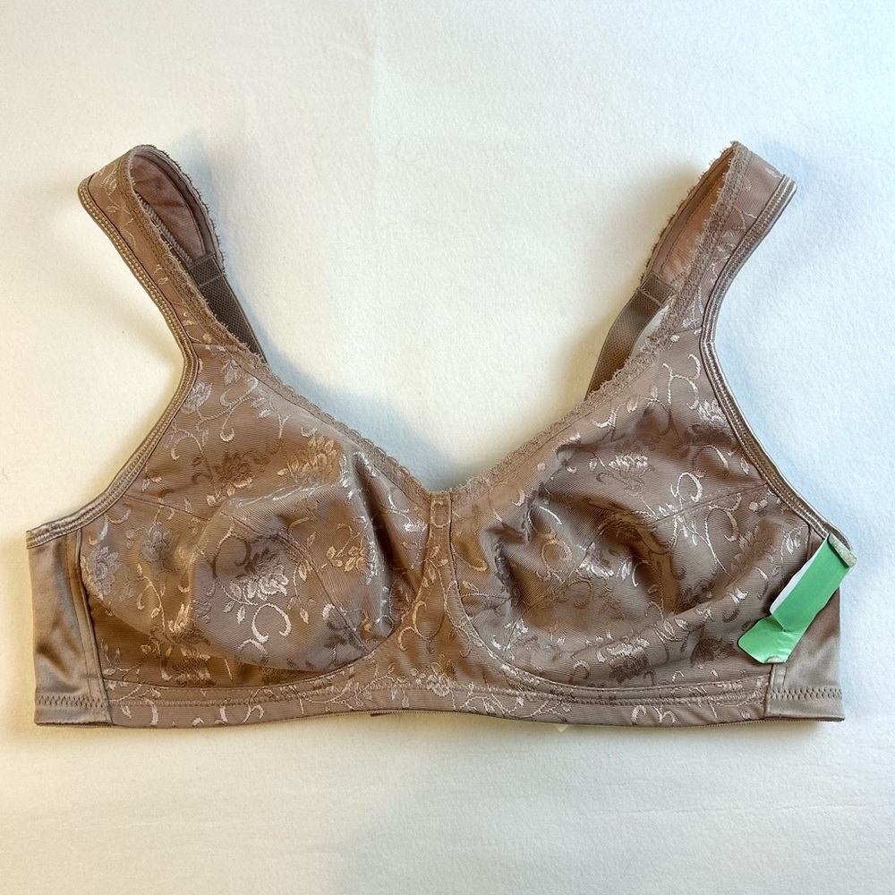 New Playtex 18 Hour Wirefree Full Coverage Bra /  40B Toffee Beige
